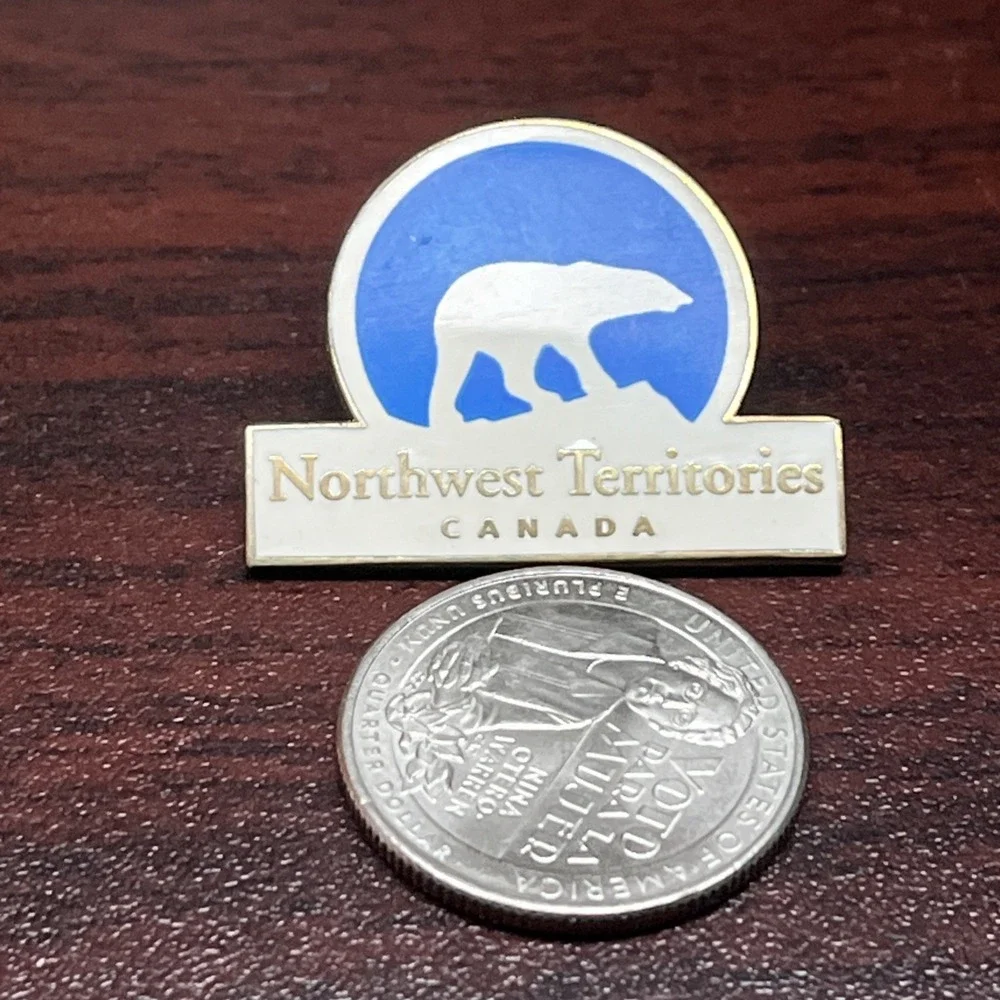 Northwest Territories Canada Polar Bear Lapel Hat Pin‎